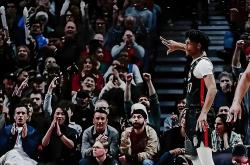 开云平台-尼克斯球员平稳发挥，球队全力冲冠