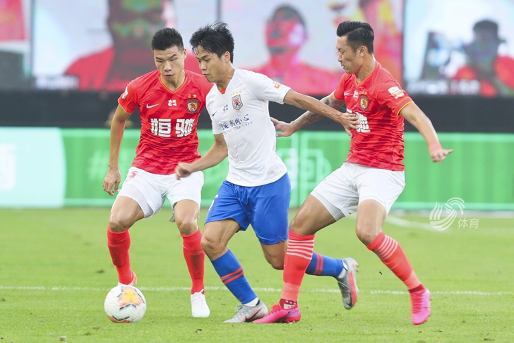 强强对话！鲁能挑战苏宁，实力较量不容小觑的简单介绍