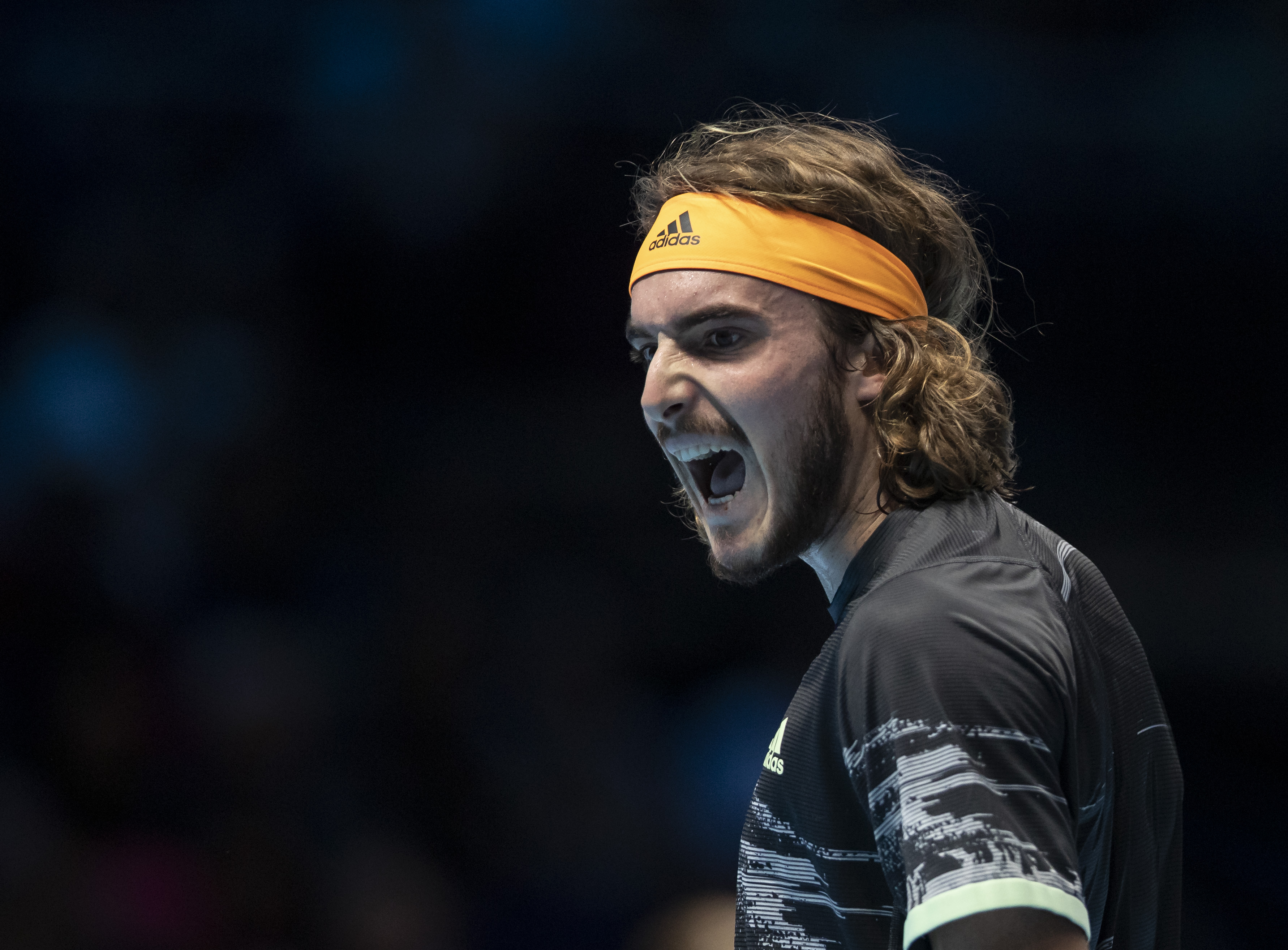 日本网球队强势英国网球队，西西帕斯统治全场的简单介绍